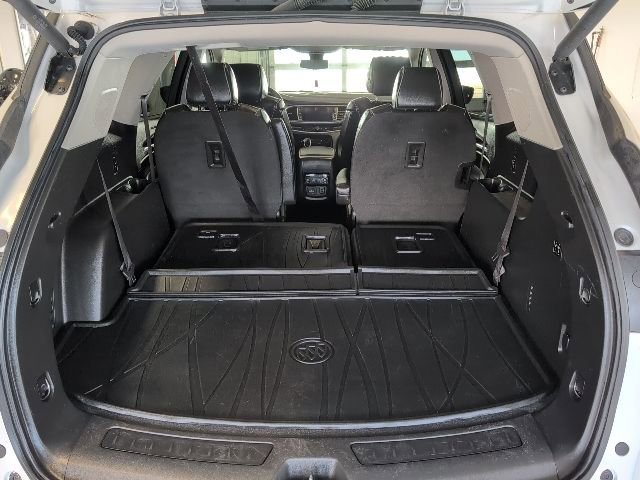 Used 2021 Buick Enclave Avenir image 38