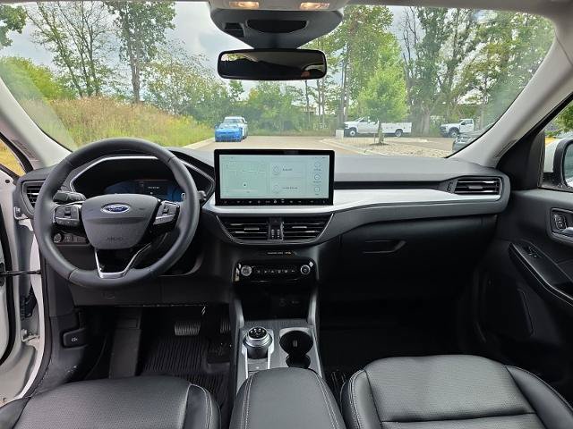 Certified 2023 Ford Escape Platinum AWD/4WD image 10