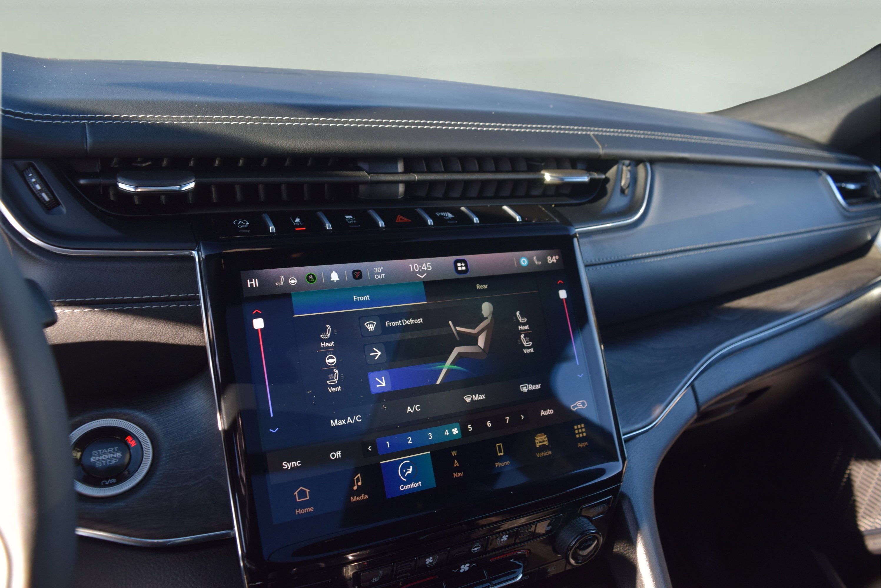 Used 2024 Jeep Grand Cherokee L Overland image 16