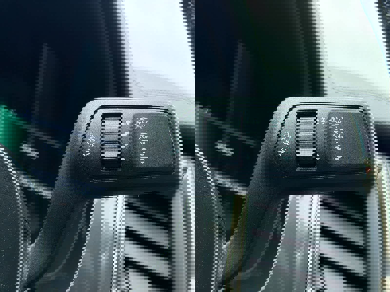 Certified 2022 Ford Ranger Lariat w/ Equipment Group 501A High image 26