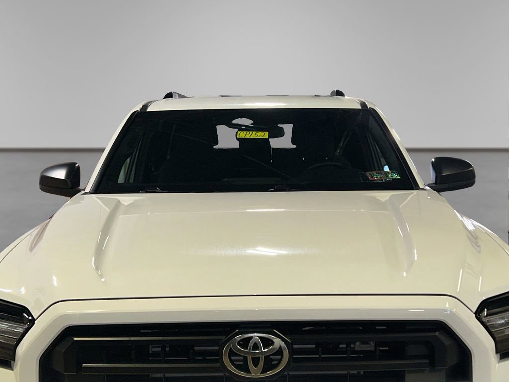 Used 2025 Toyota 4Runner SR5 AWD/4WD image 12