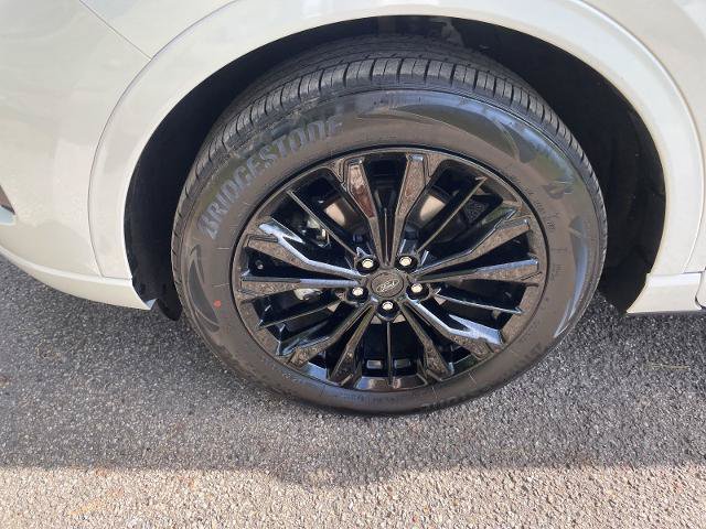 Certified 2023 Ford Escape ST-Line Elite AWD/4WD image 35