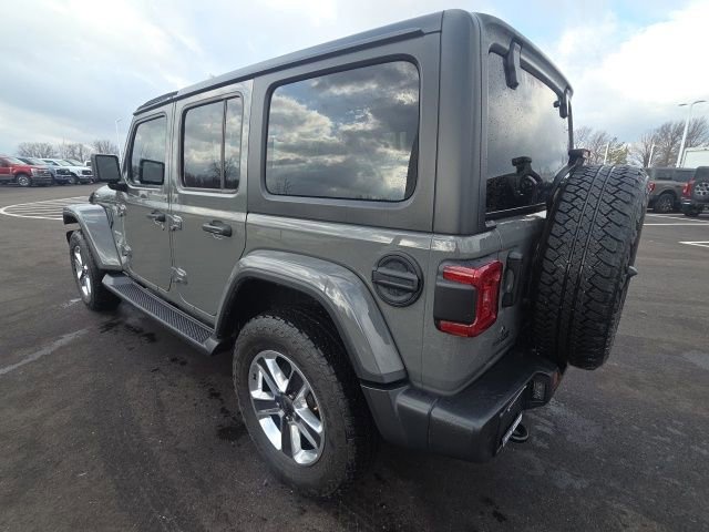 Used 2020 Jeep Wrangler Unlimited Sahara video 2