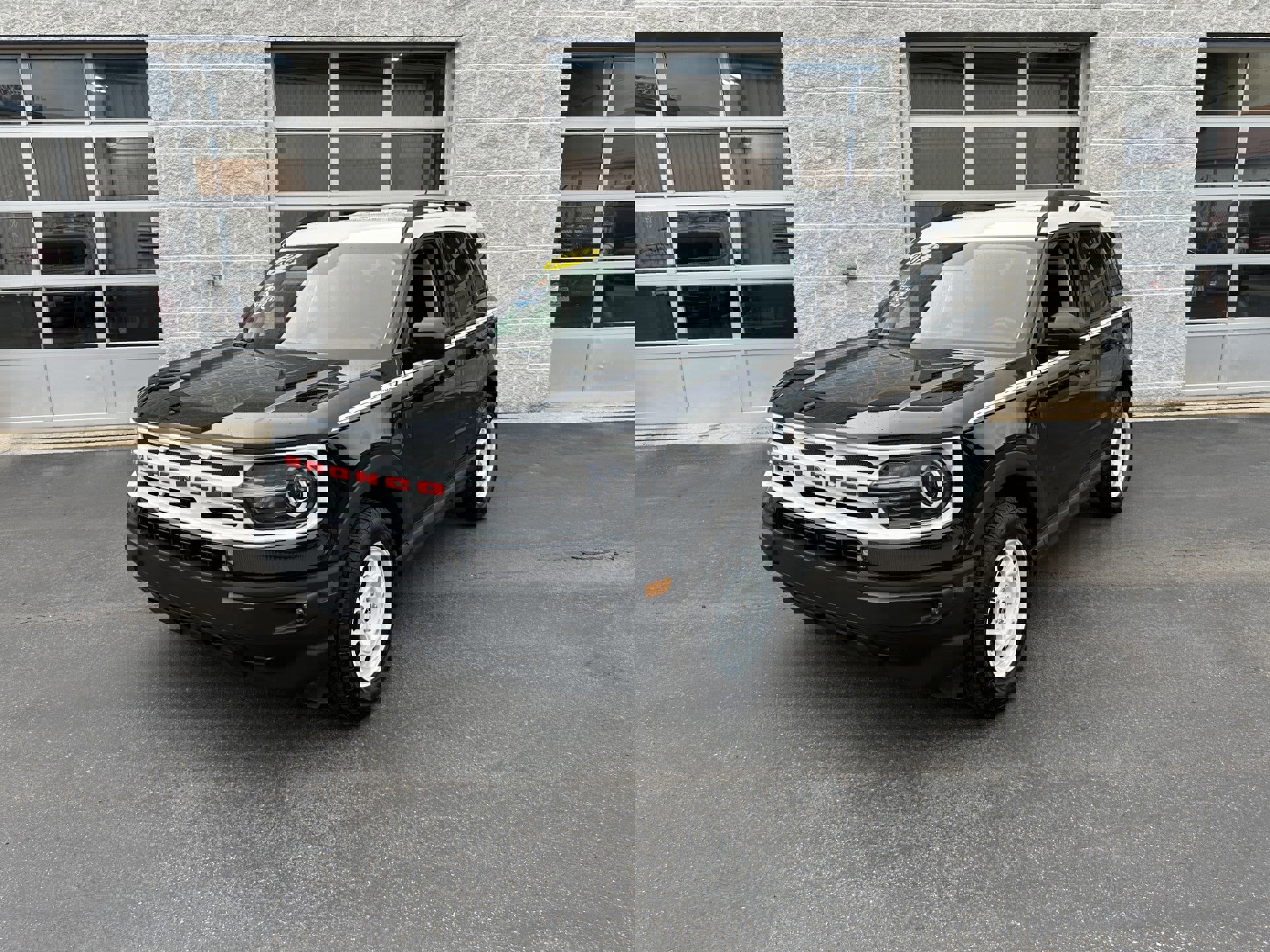 Certified 2024 Ford Bronco Sport Heritage w/ Heritage Convenience Package image 3