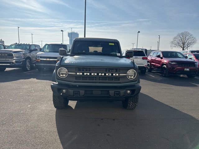 Certified 2022 Ford Bronco Black Diamond image 5