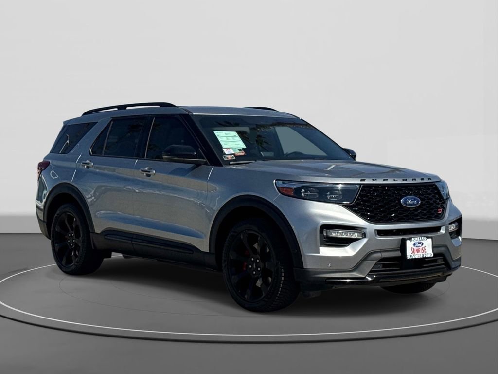 Certified 2021 Ford Explorer ST w/ Equipment Group 401A image 4