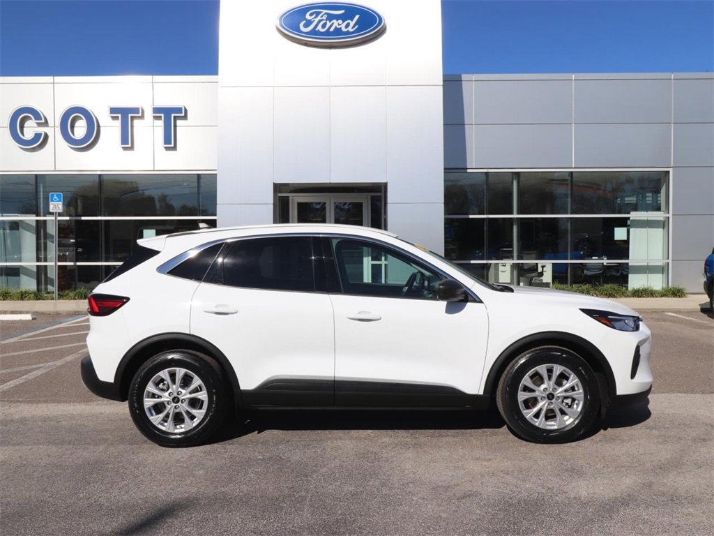 Certified 2024 Ford Escape Active image 6