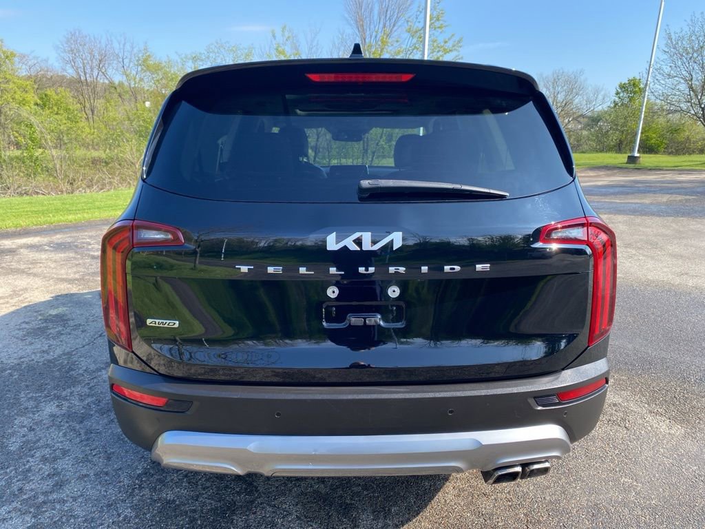 Used 2022 Kia Telluride SX w/ SX Prestige Package AWD/4WD image 4