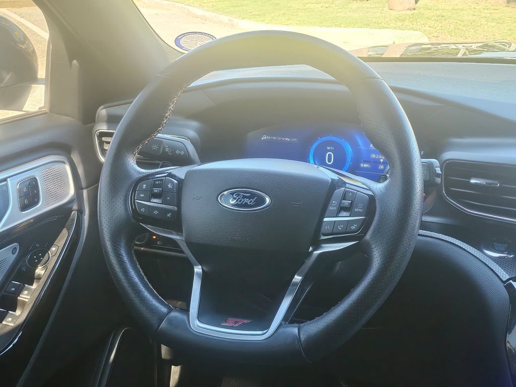 Certified 2023 Ford Explorer ST w/ Equipment Group 401A AWD/4WD image 6