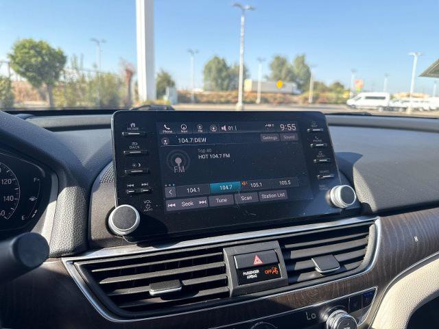 Used 2018 Honda Accord Touring image 15
