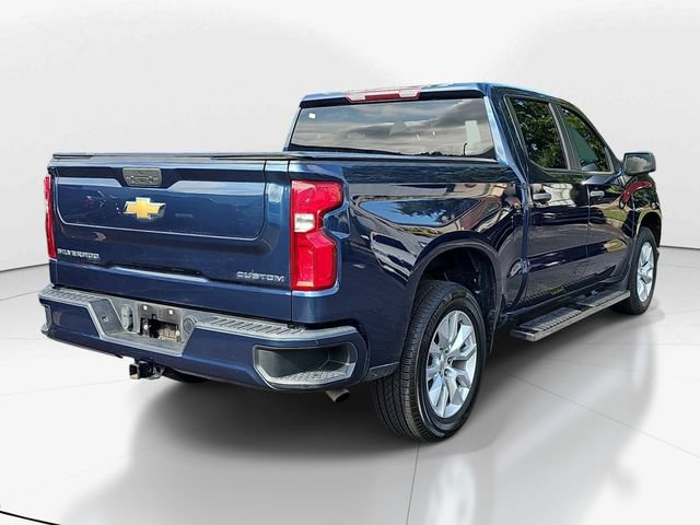Used 2021 Chevrolet Silverado 1500 Custom RWD image 3