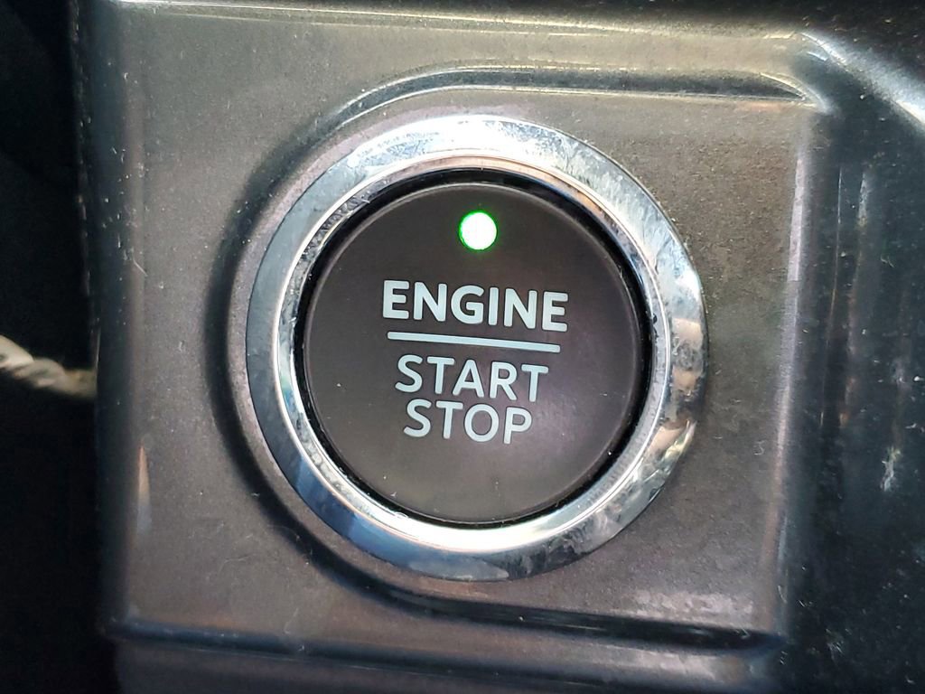 Certified 2022 Ford F150 XLT w/ Equipment Group 302A High image 22