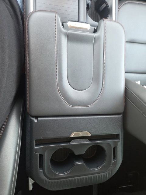Certified 2025 Ford Expedition Active AWD/4WD image 35