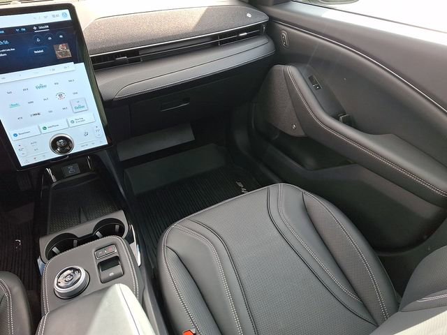 Certified 2024 Ford Mustang Mach-E Premium image 15