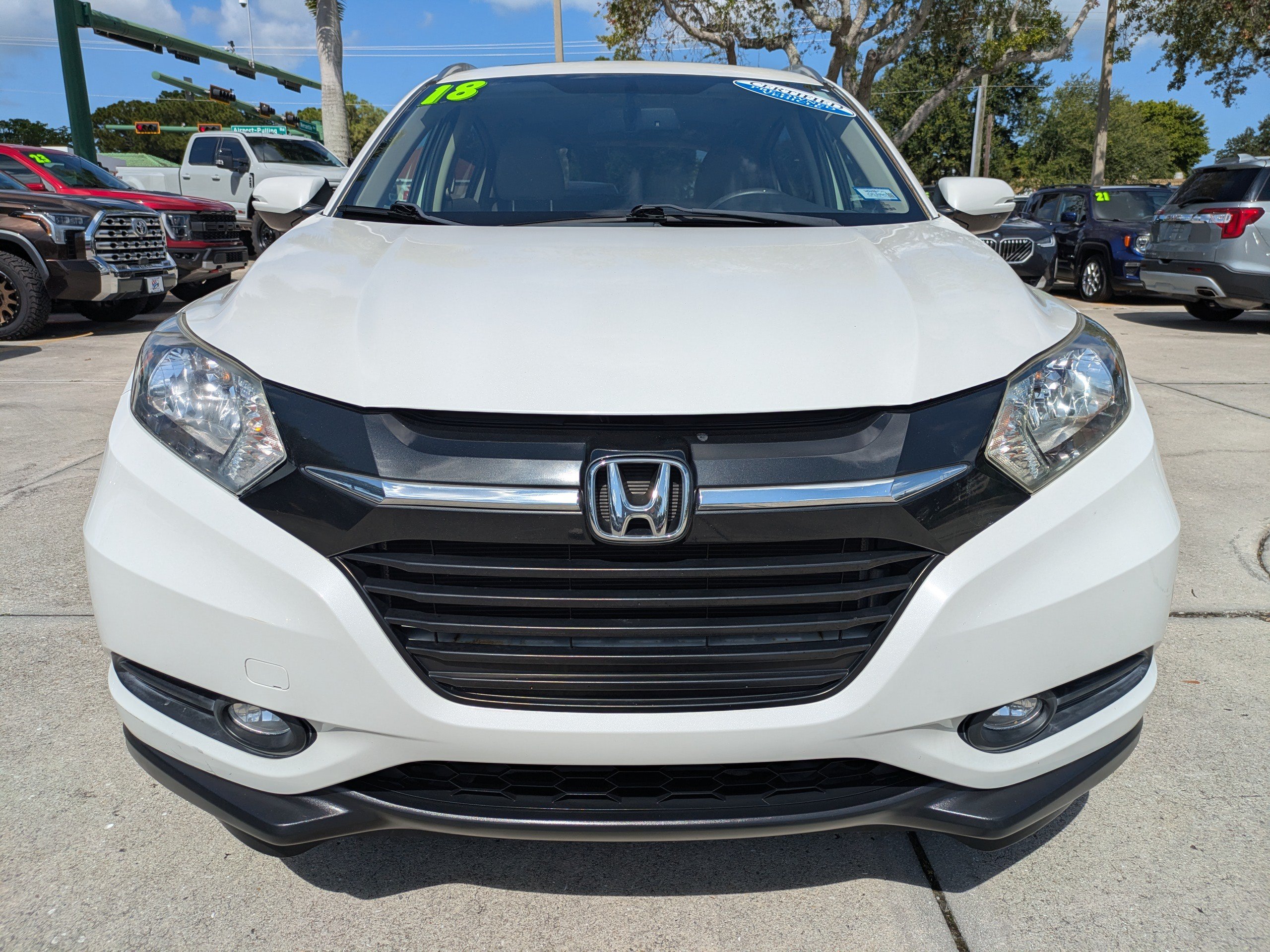 Used 2018 Honda HR-V EX-L image 8