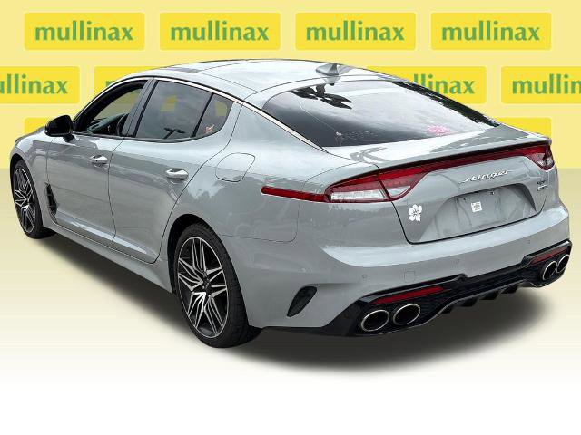 Used 2022 Kia Stinger GT1 w/ Red Interior Color Package AWD/4WD image 10