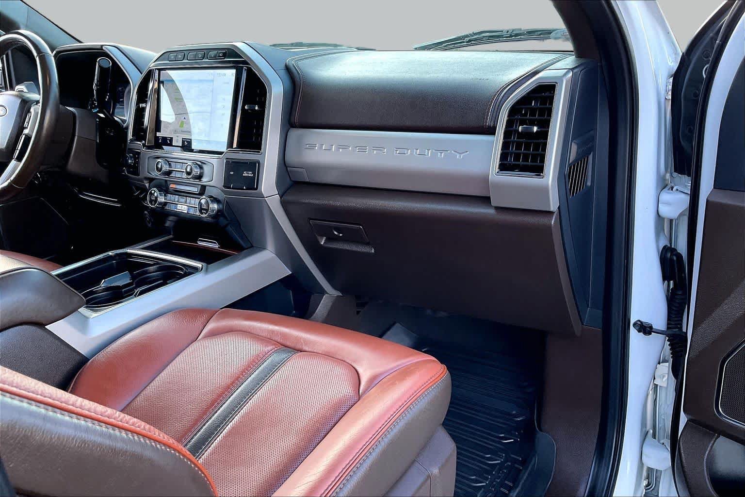 Certified 2022 Ford F250 King Ranch w/ King Ranch Ultimate Package AWD/4WD image 15