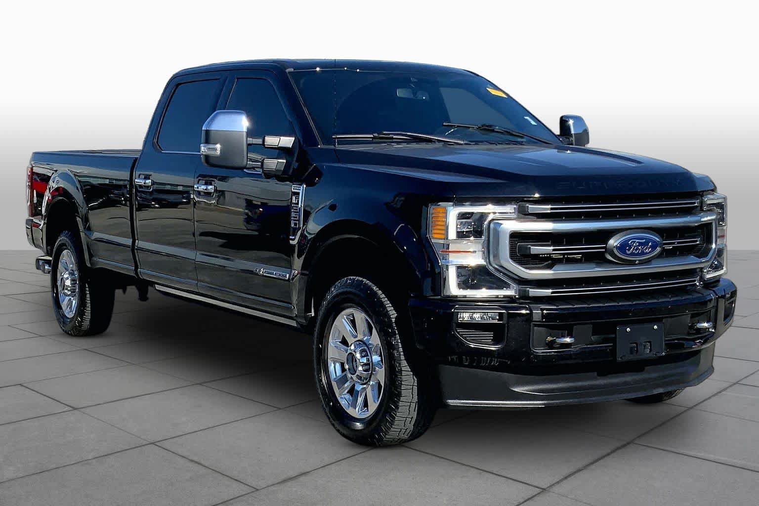 Certified 2021 Ford F350 Platinum AWD/4WD image 3