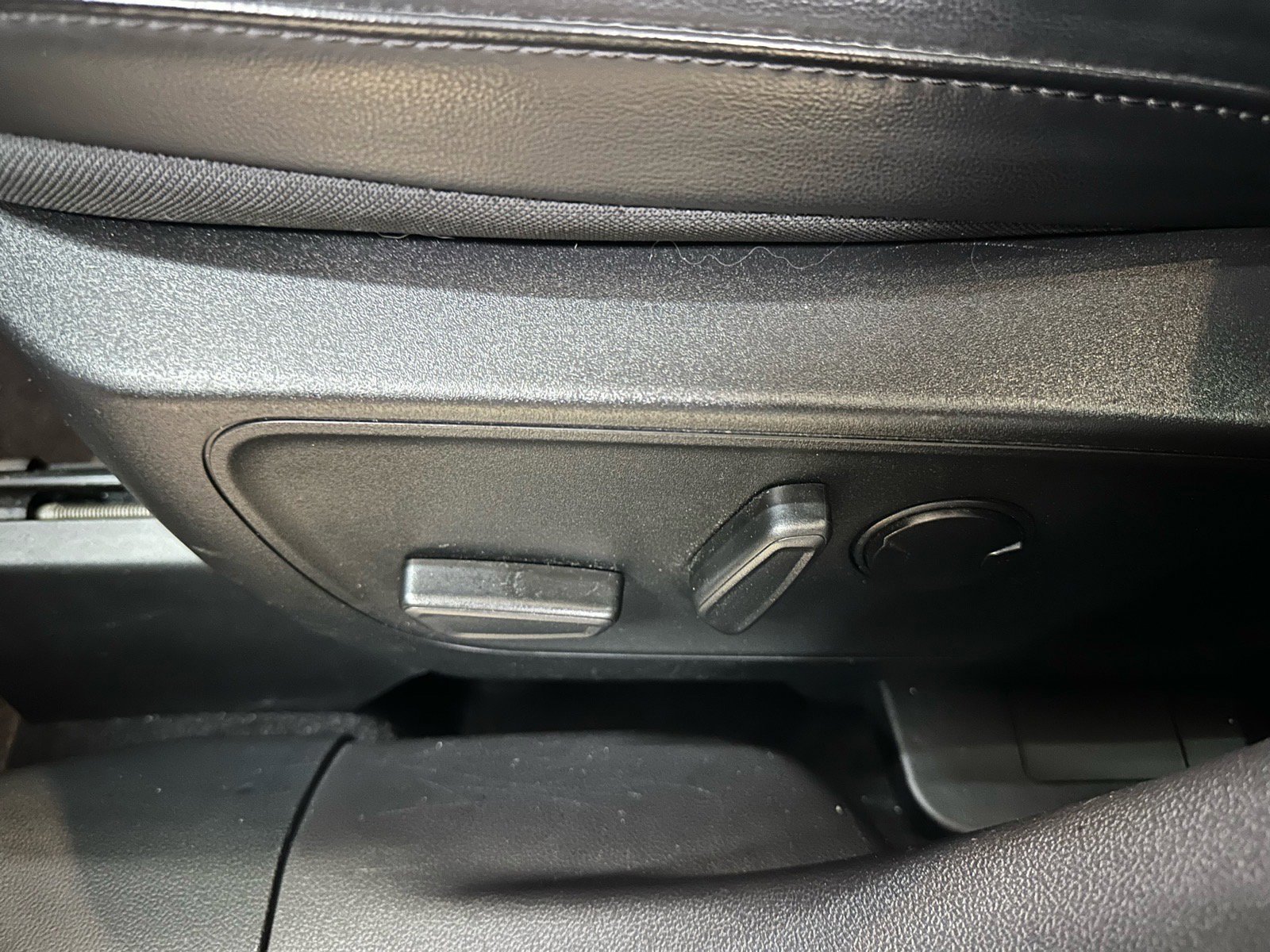 Certified 2023 Ford Escape ST-Line w/ Tech Pack #1 image 27