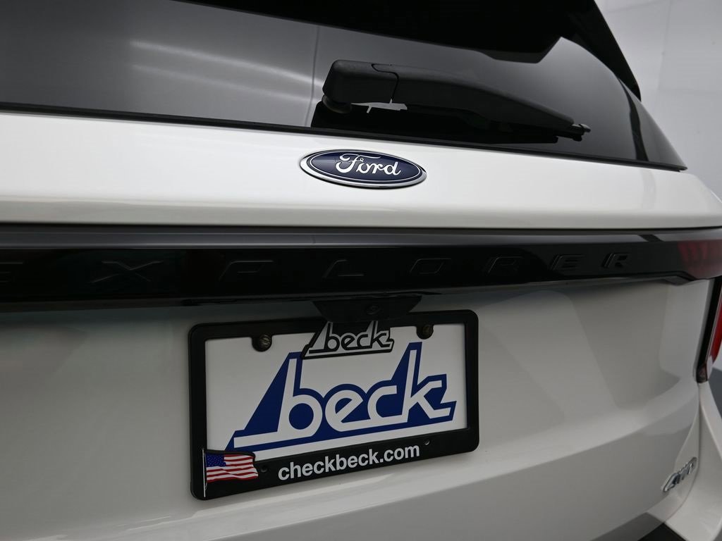 Certified 2025 Ford Explorer ST-Line w/ Premium Package image 41