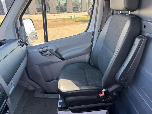 Used 2017 Mercedes-Benz Sprinter 3500 image 8