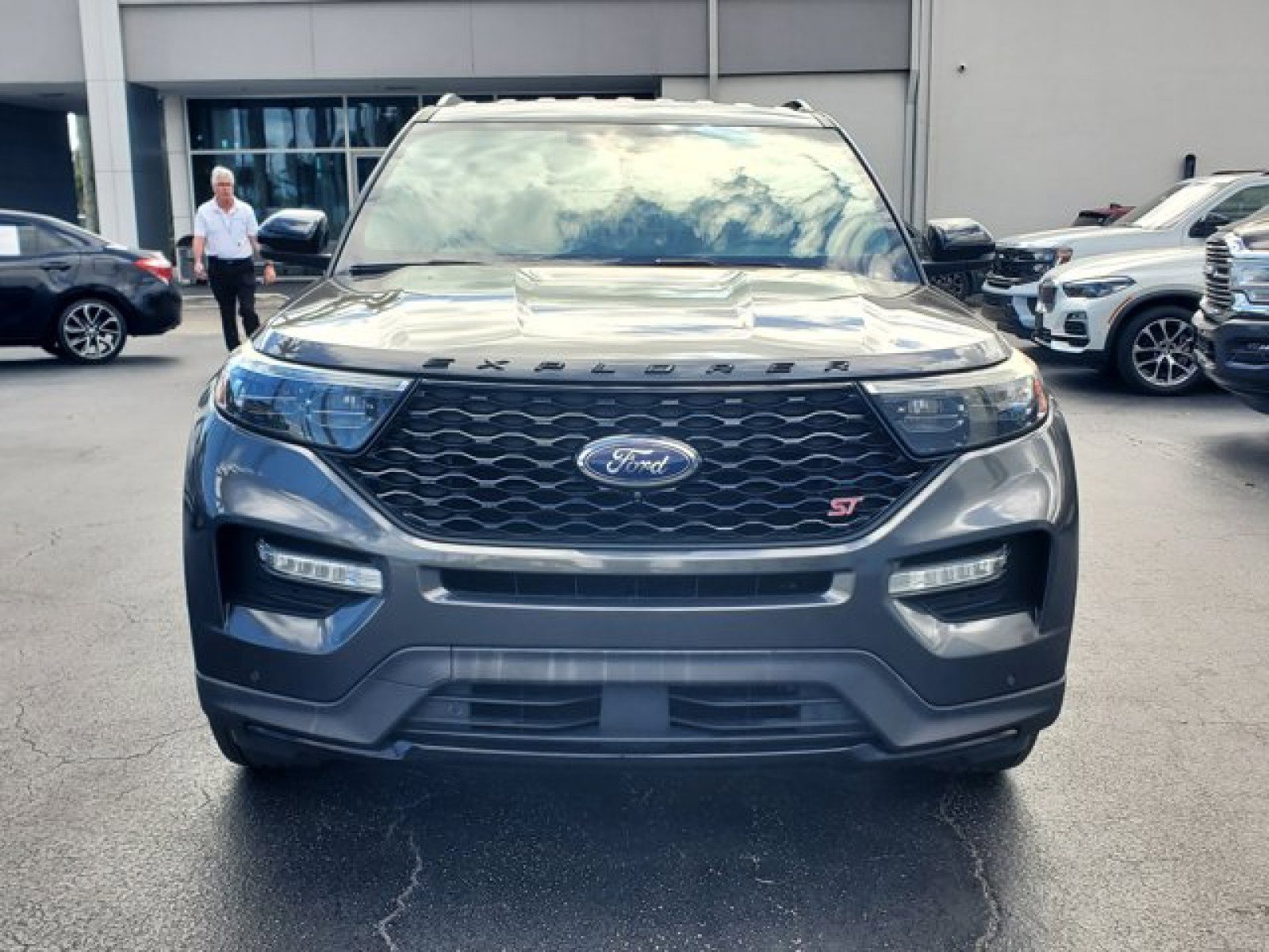 Certified 2020 Ford Explorer ST w/ Premium Technology Package image 6