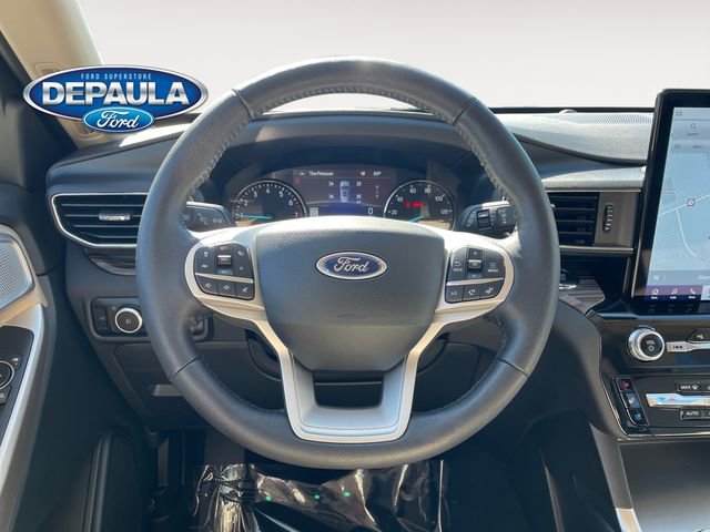 Certified 2024 Ford Explorer Limited w/ Limited Technology Package AWD/4WD image 15