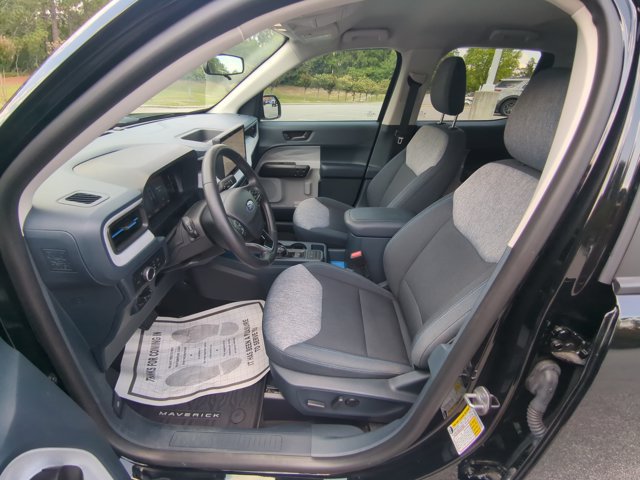 Certified 2025 Ford Maverick XLT w/ XLT Luxury Package AWD/4WD image 14