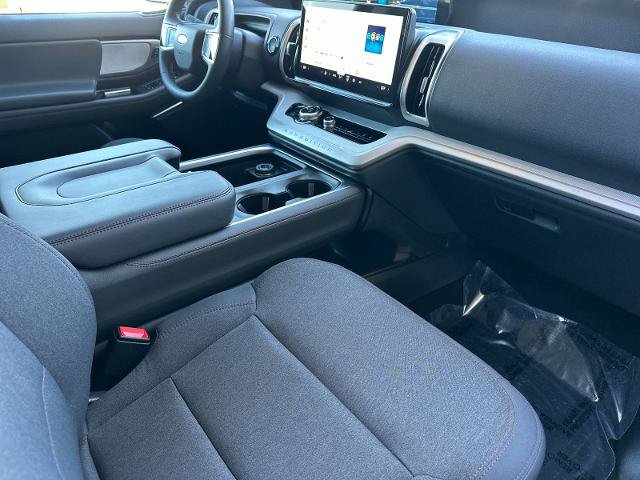 Certified 2025 Ford Expedition Active RWD image 16