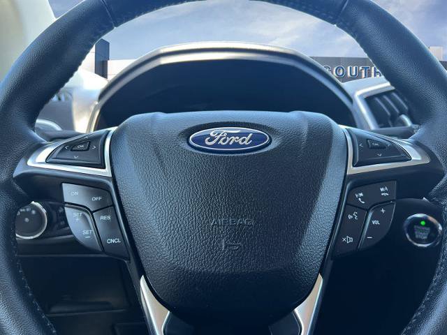 Certified 2023 Ford Edge SEL w/ Sport Appearance Package AWD/4WD image 16