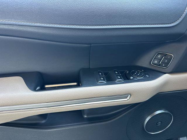 Certified 2024 Ford Expedition Limited RWD image 10