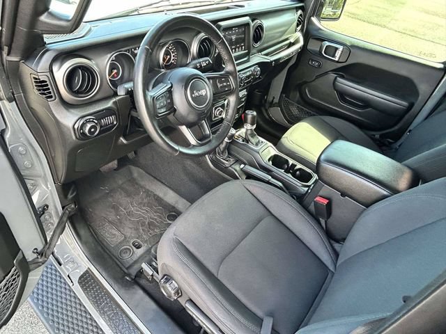 Used 2022 Jeep Wrangler Sport AWD/4WD image 13