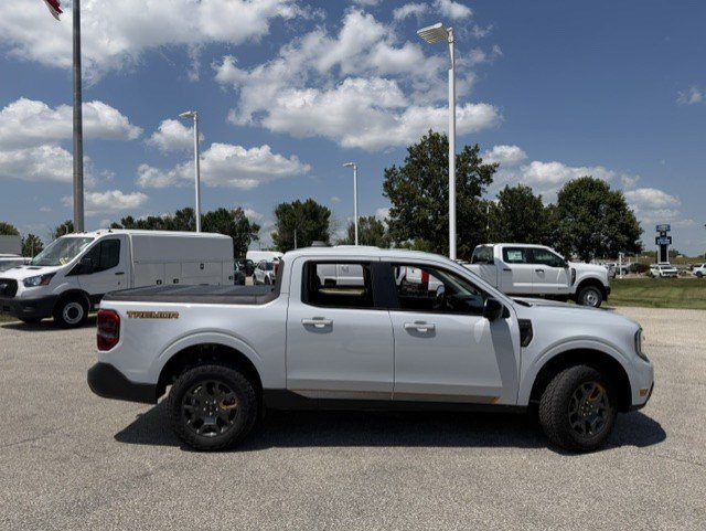 Certified 2025 Ford Maverick Tremor AWD/4WD image 9