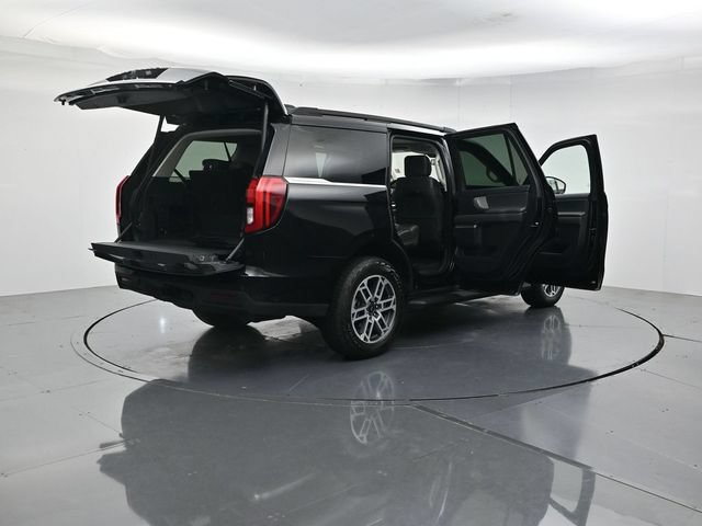 Certified 2025 Ford Expedition Active AWD/4WD image 53