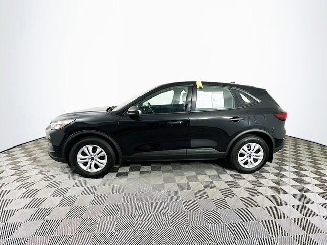 Certified 2023 Ford Escape Base image 2