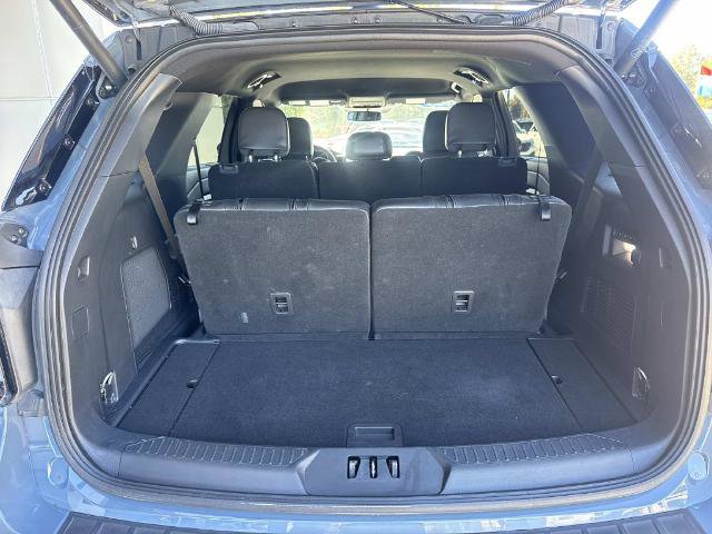 Certified 2025 Ford Explorer ST-Line w/ Premium Package RWD image 9