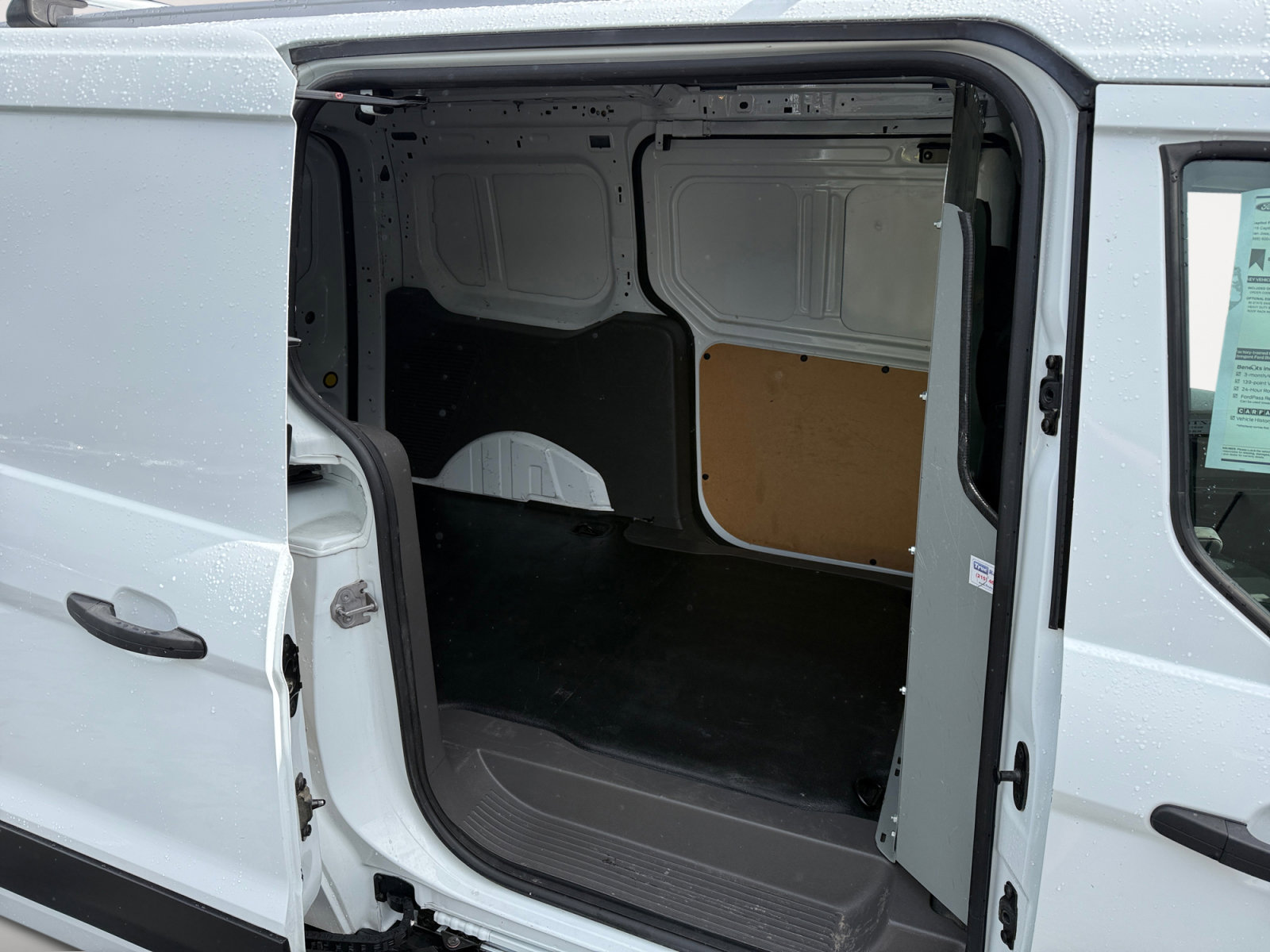 Certified 2022 Ford Transit Connect XL FWD image 18