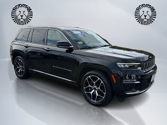 Used 2022 Jeep Grand Cherokee Summit image 3