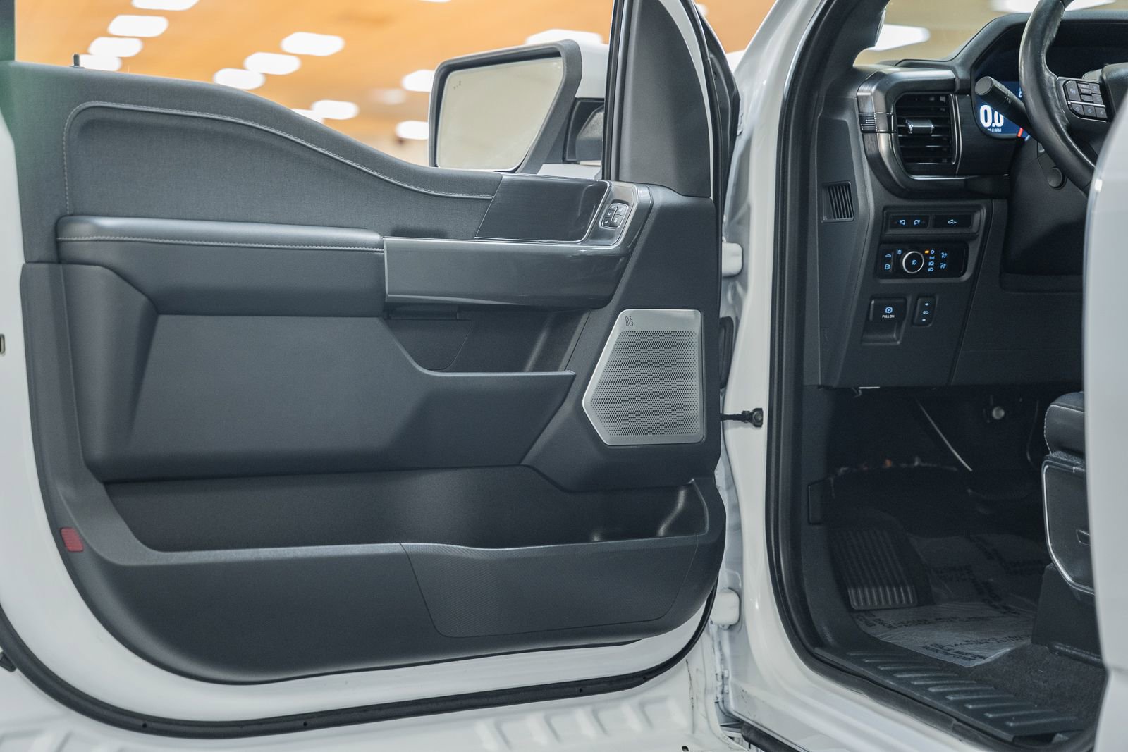 Certified 2023 Ford F150 Lariat w/ Equipment Group 502A High image 49