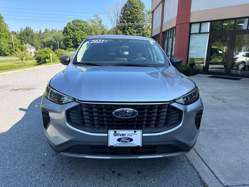 Certified 2023 Ford Escape Active AWD/4WD image 2