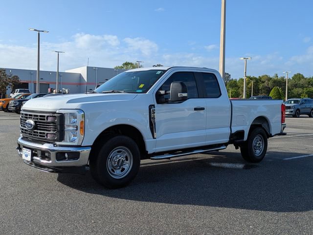Certified 2023 Ford F250 XL w/ XL Chrome Package RWD image 7