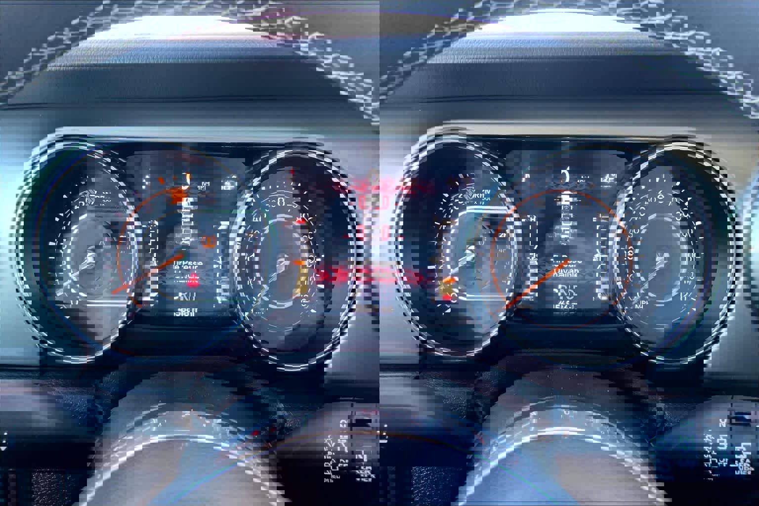 Used 2023 Jeep Wrangler Sahara image 25