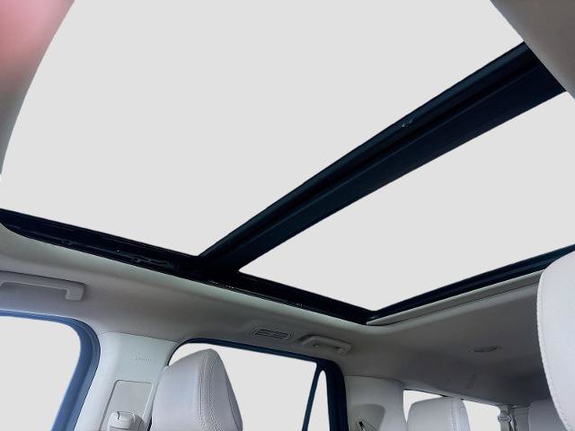Certified 2022 Ford Expedition Max Limited RWD image 23