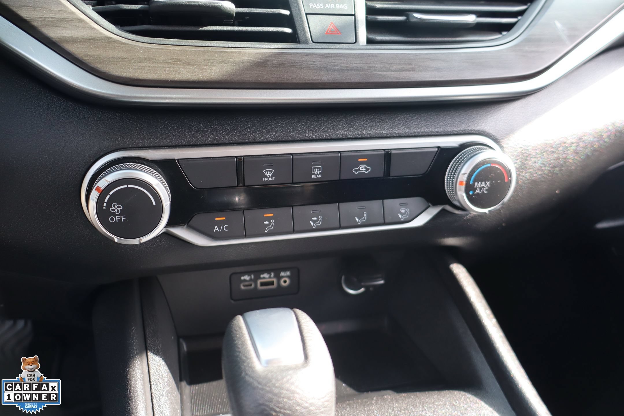 Used 2025 Nissan Altima 2.5 SV FWD image 19