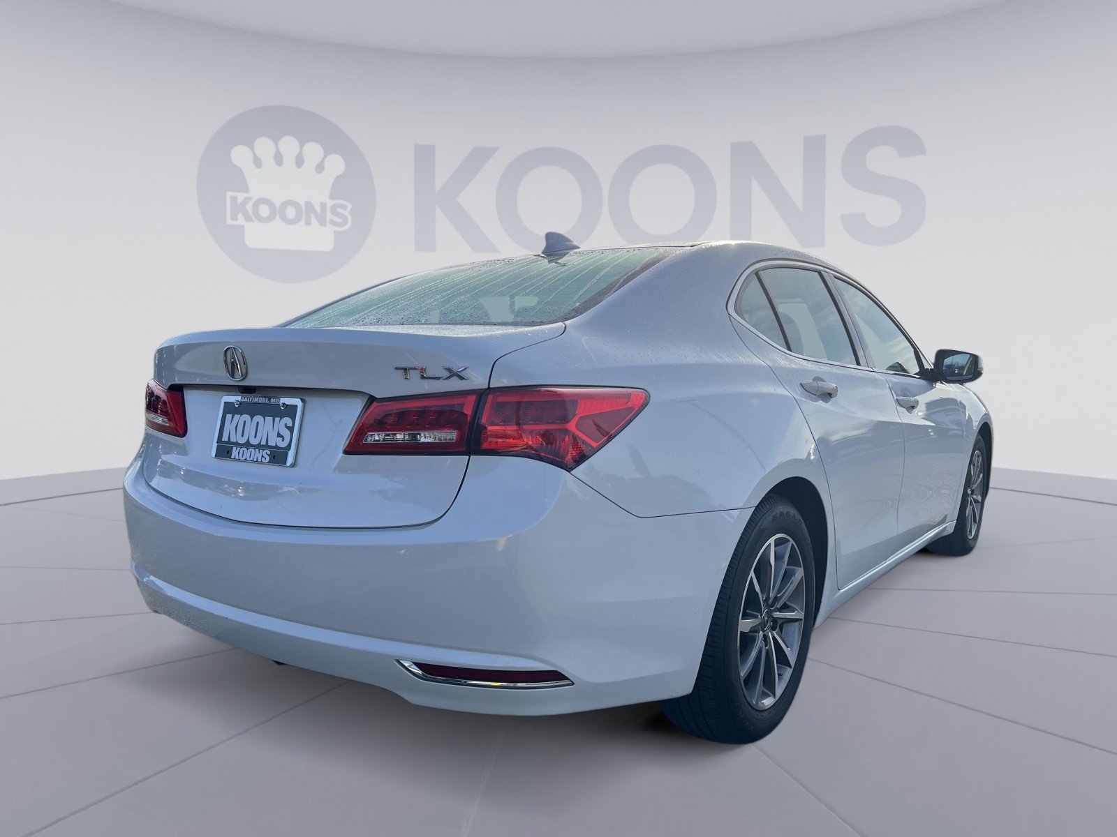 Used 2020 Acura TLX image 4