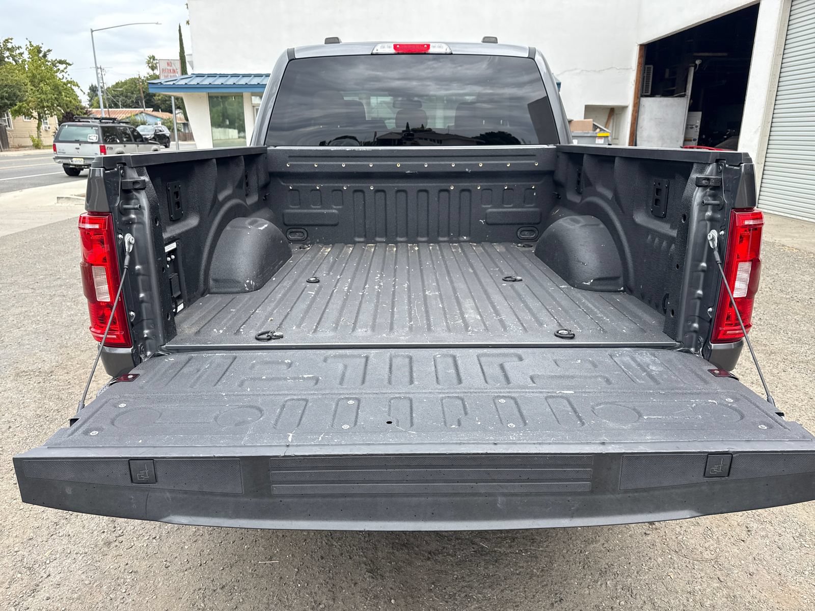Certified 2022 Ford F150 XLT w/ Equipment Group 302A High AWD/4WD image 23