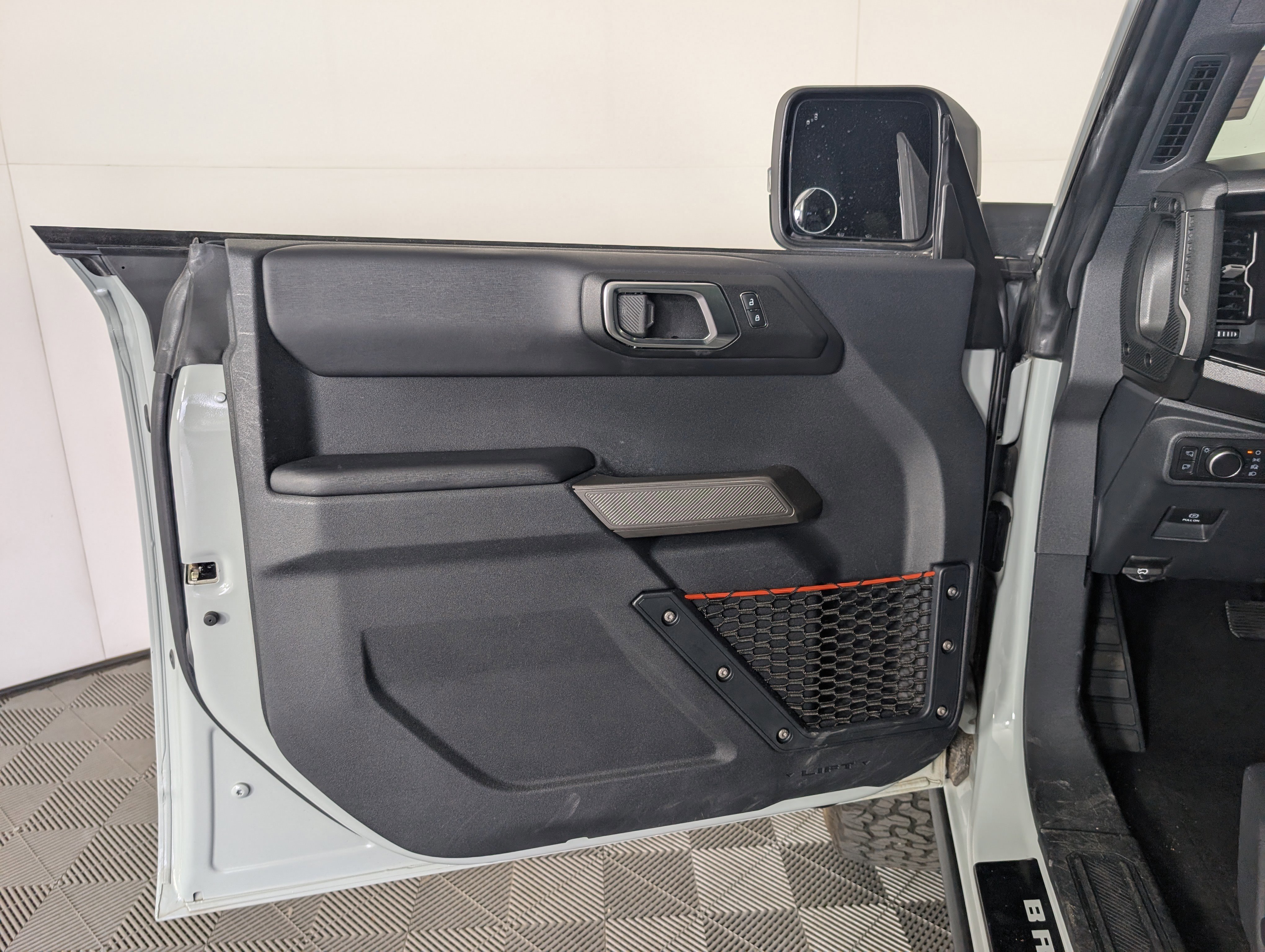 Certified 2021 Ford Bronco First Edition image 15