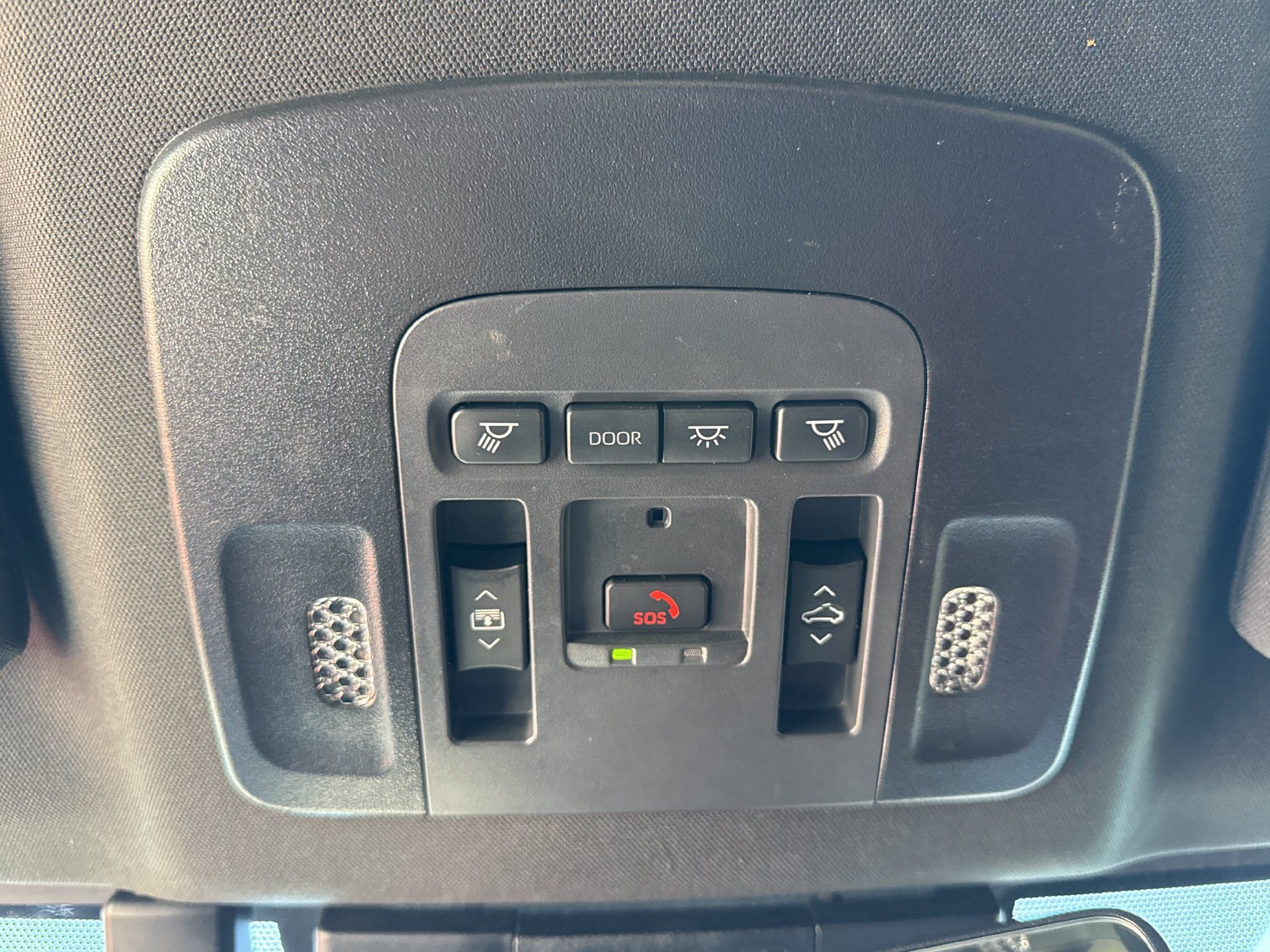 Used 2025 Toyota Camry XSE w/ Premium Package FWD image 6