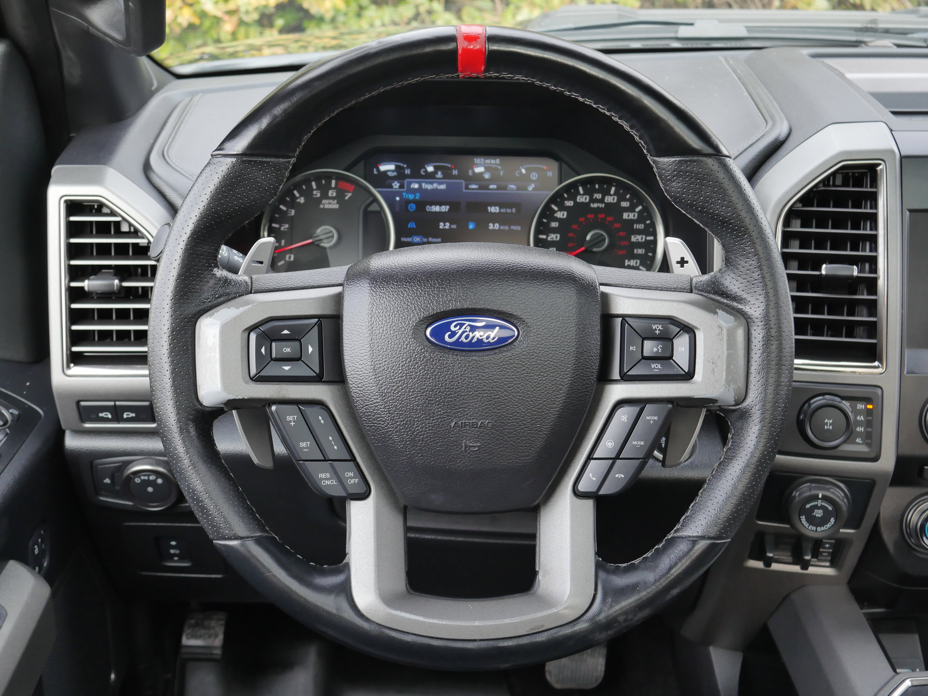 Certified 2017 Ford F150 Raptor w/ Equipment Group 802A Luxury image 7