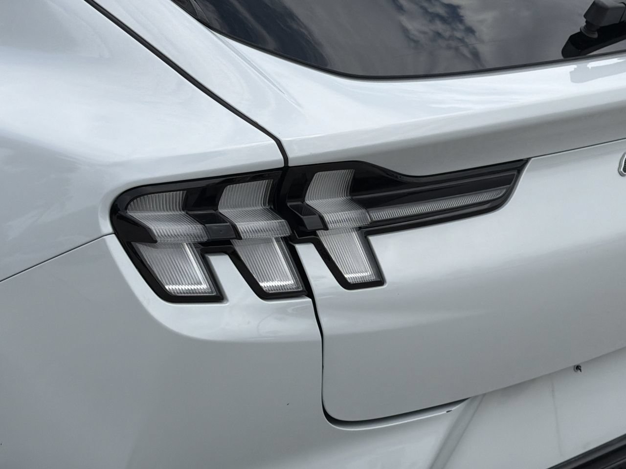 Certified 2023 Ford Mustang Mach-E Premium AWD/4WD image 7